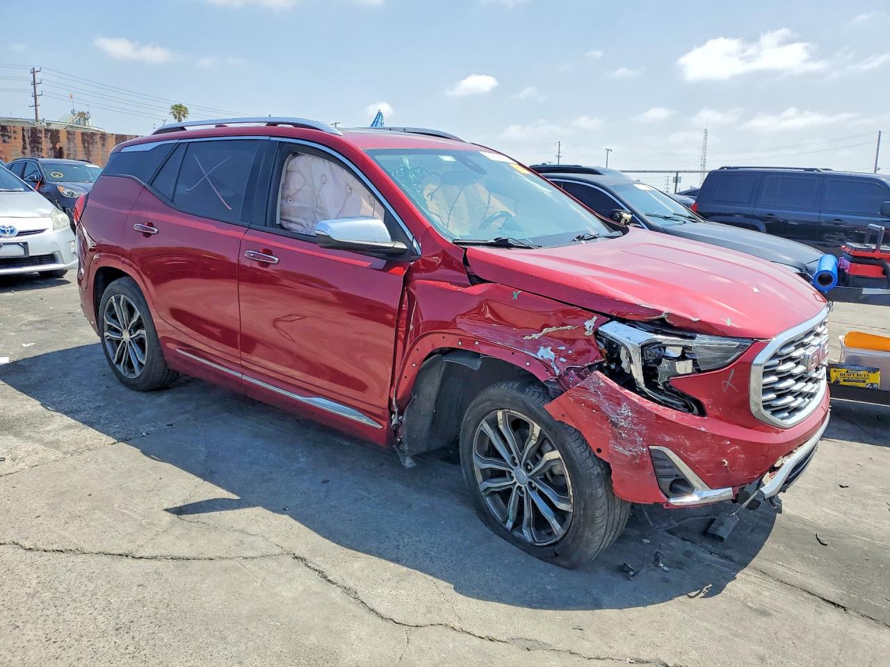 2018 GMC TERRAIN DENALI photo 10