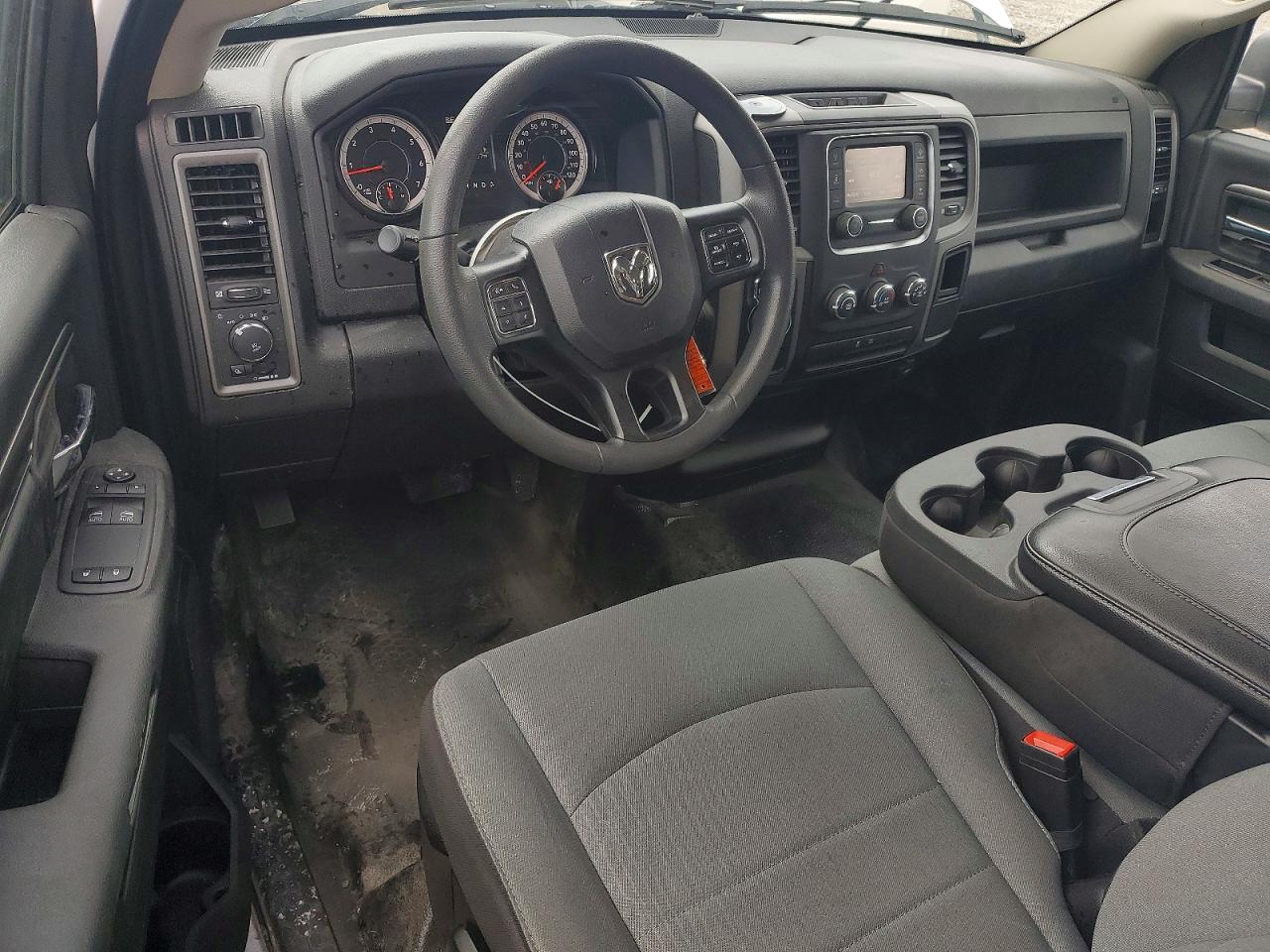 2023 RAM 1500 CLASSIC TRADESMAN photo 8