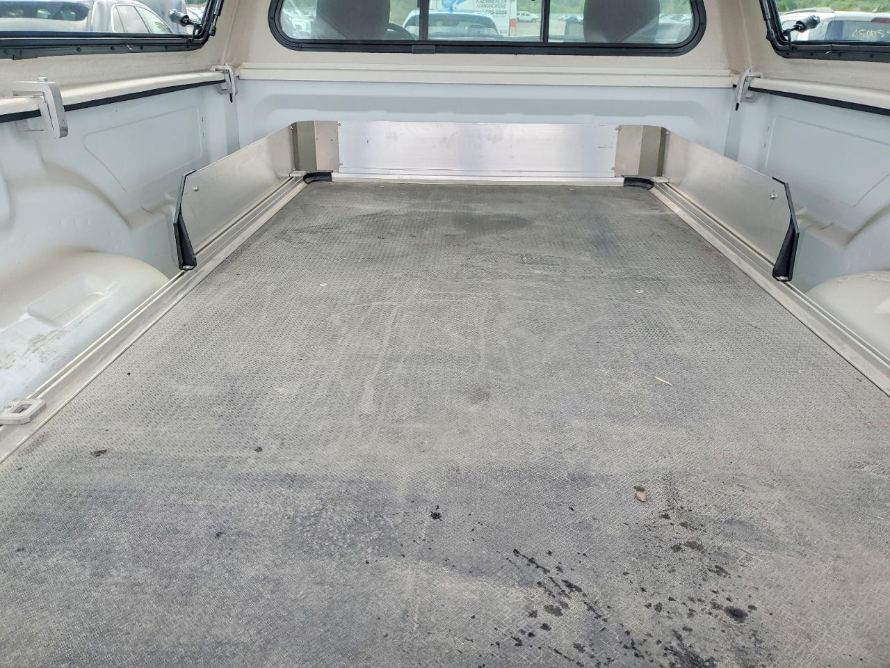 2023 RAM 1500 CLASSIC TRADESMAN photo 10