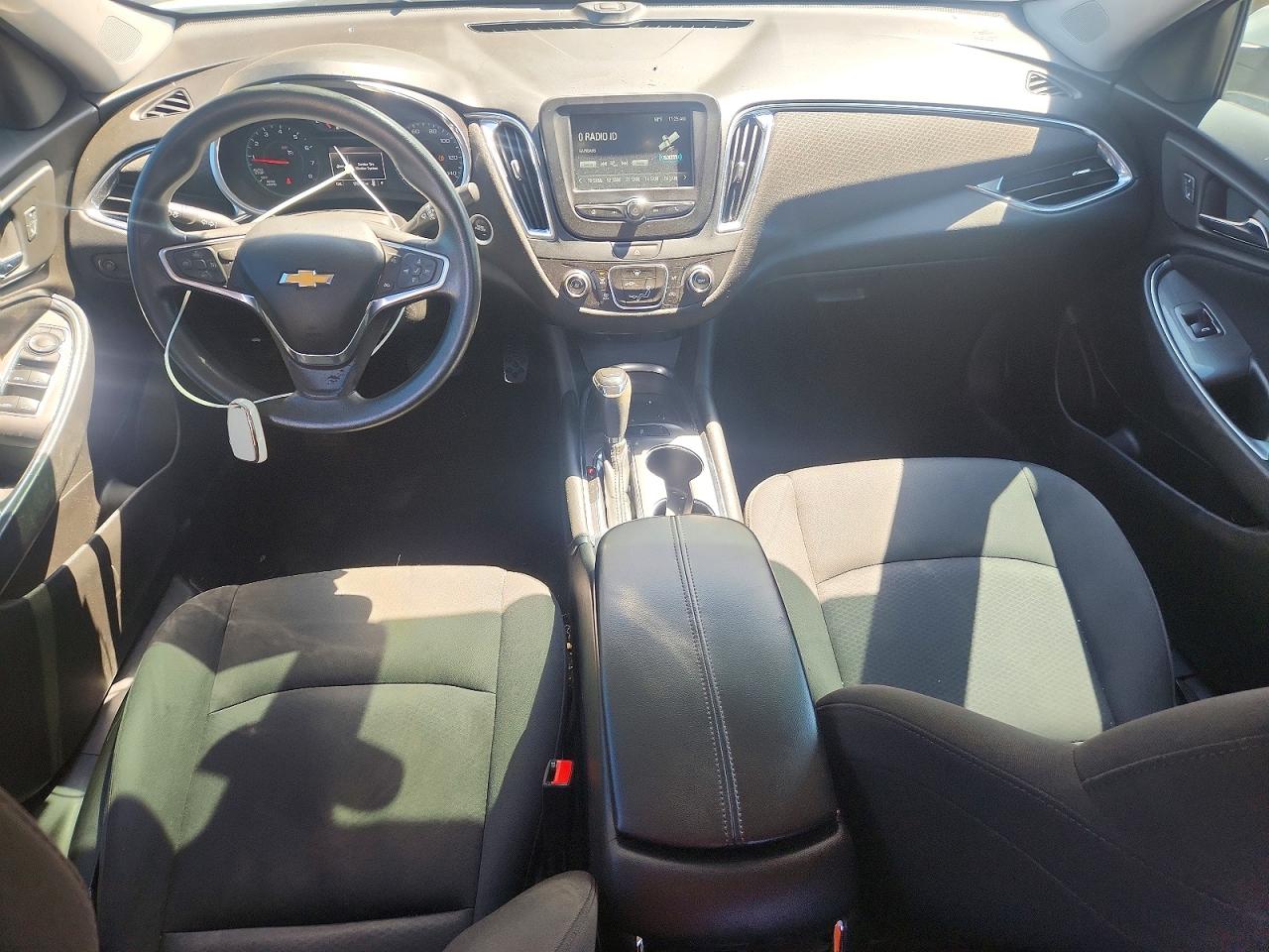 2018 CHEVROLET MALIBU LT photo 8