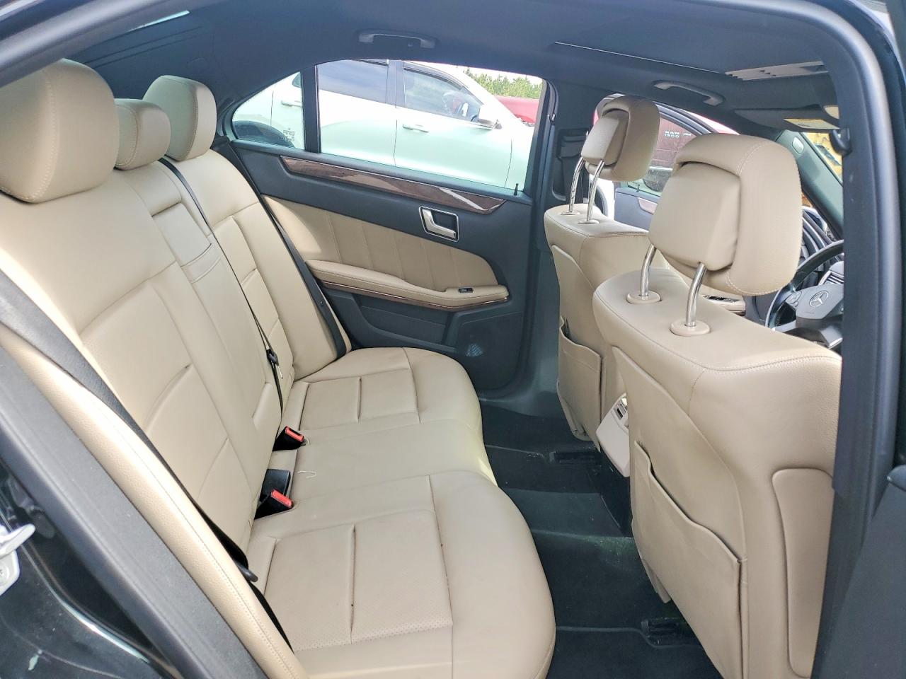 2012 MERCEDES-BENZ E 350 photo 10