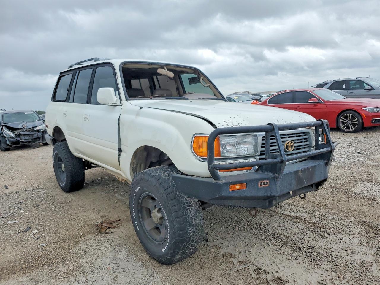 1997 TOYOTA LAND CRUISER HJ85 photo 10