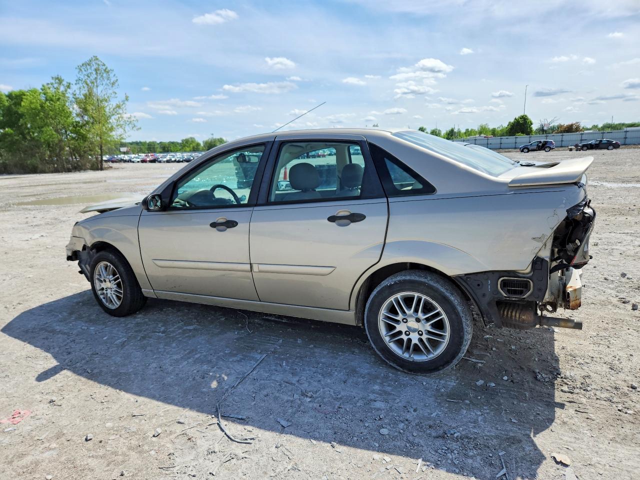 2007 FORD FOCUS ZX4 photo 3