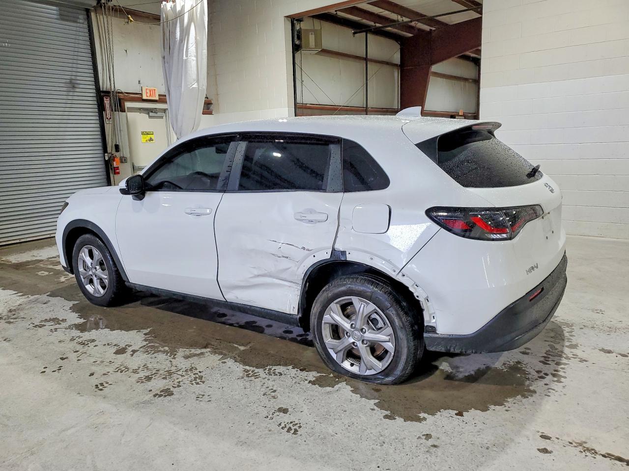 2024 HONDA HR-V LX photo 3
