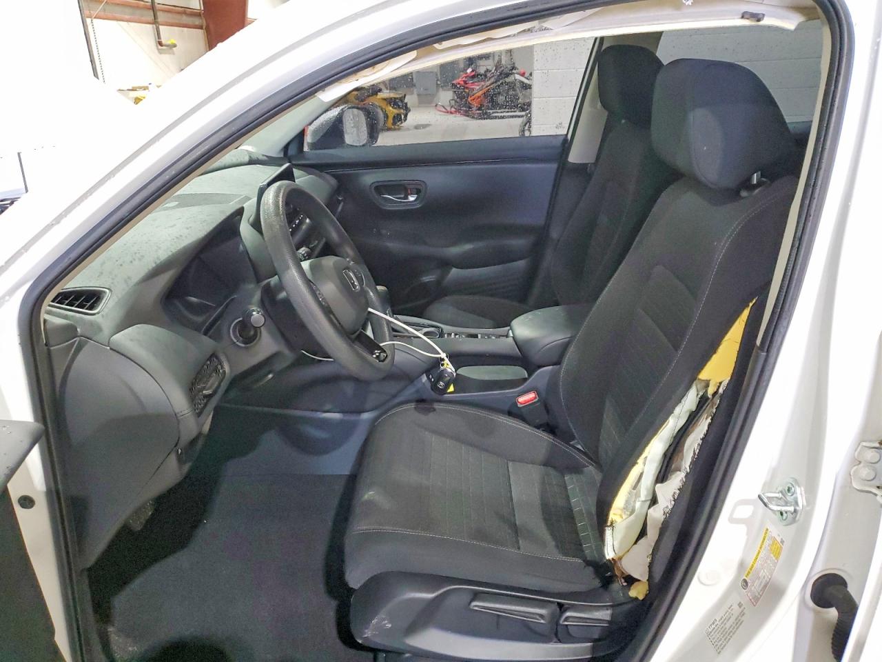 2024 HONDA HR-V LX photo 13