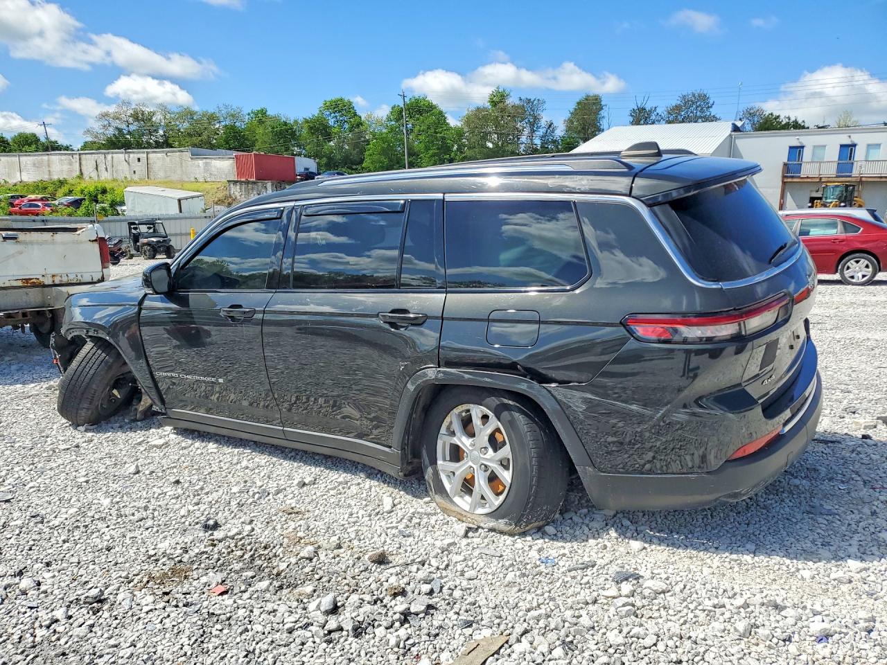 2023 JEEP GRAND CHEROKEE L LIMITED photo 2