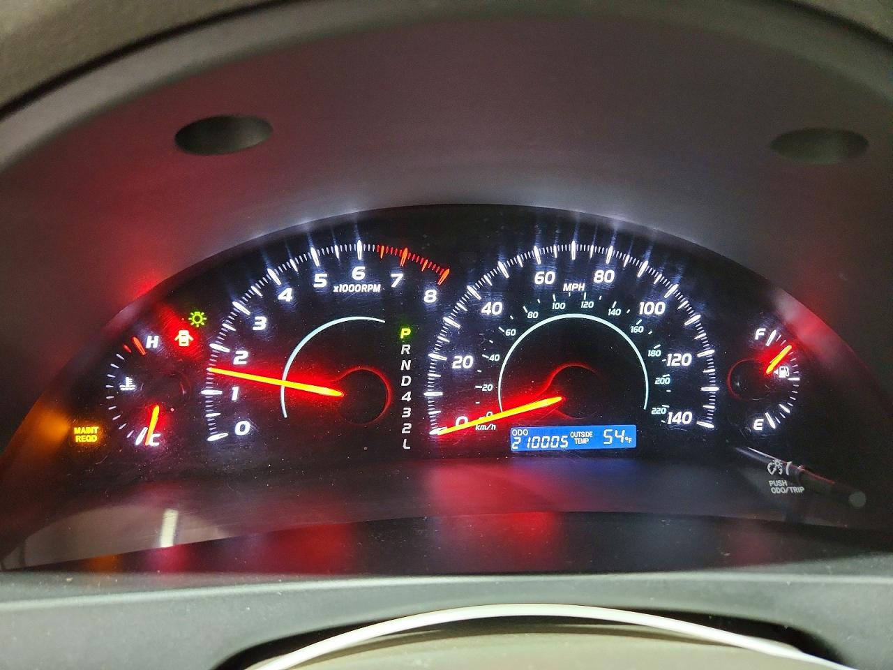 2008 TOYOTA CAMRY LE photo 17