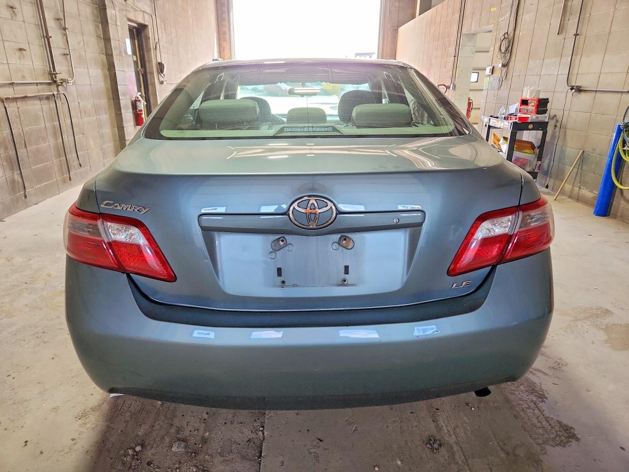 2008 TOYOTA CAMRY LE photo 11