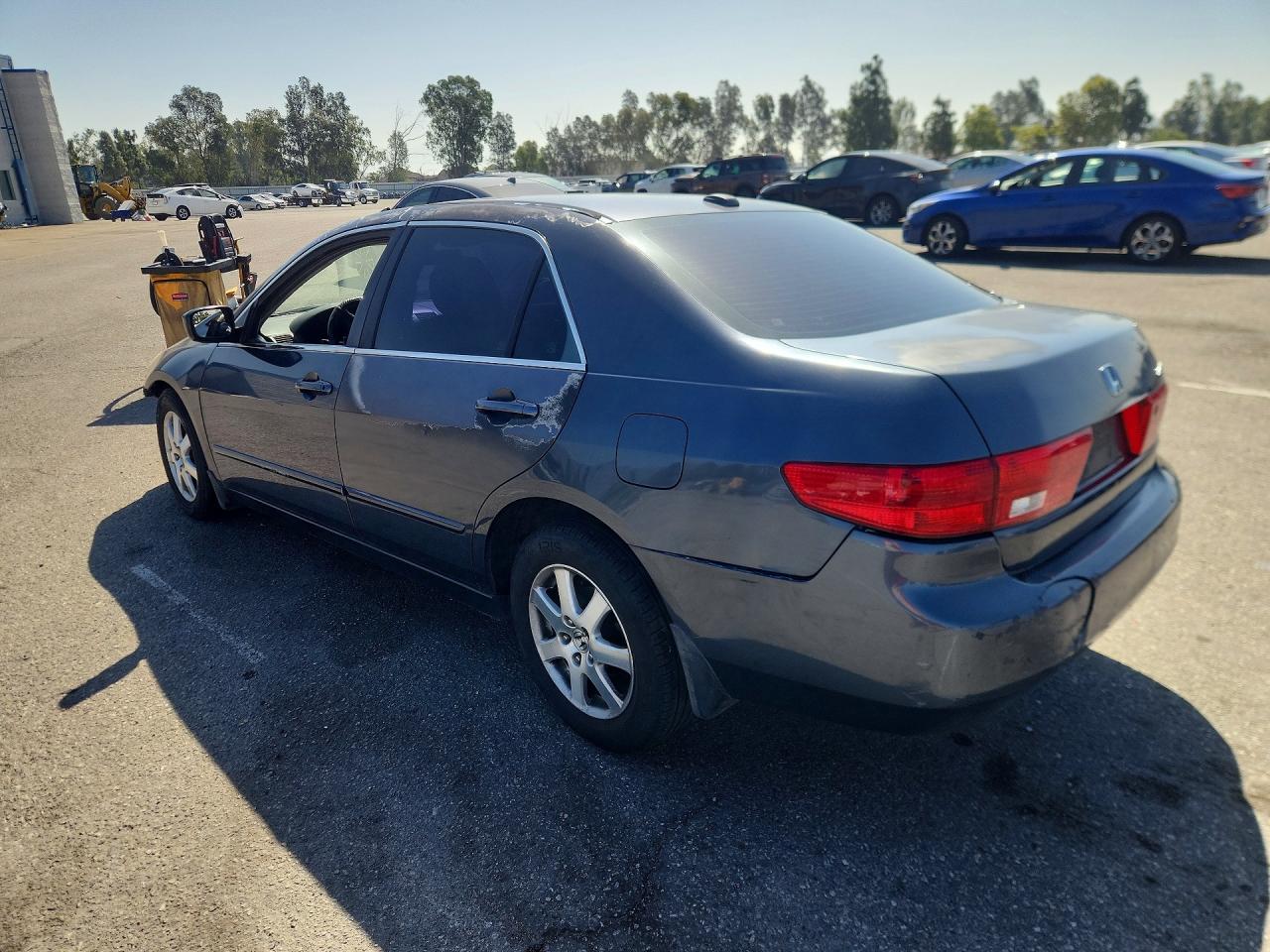 2005 HONDA ACCORD EX photo 3