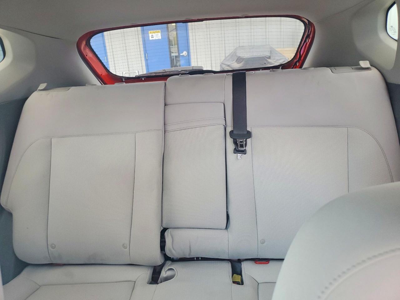 2025 HYUNDAI KONA SEL photo 10