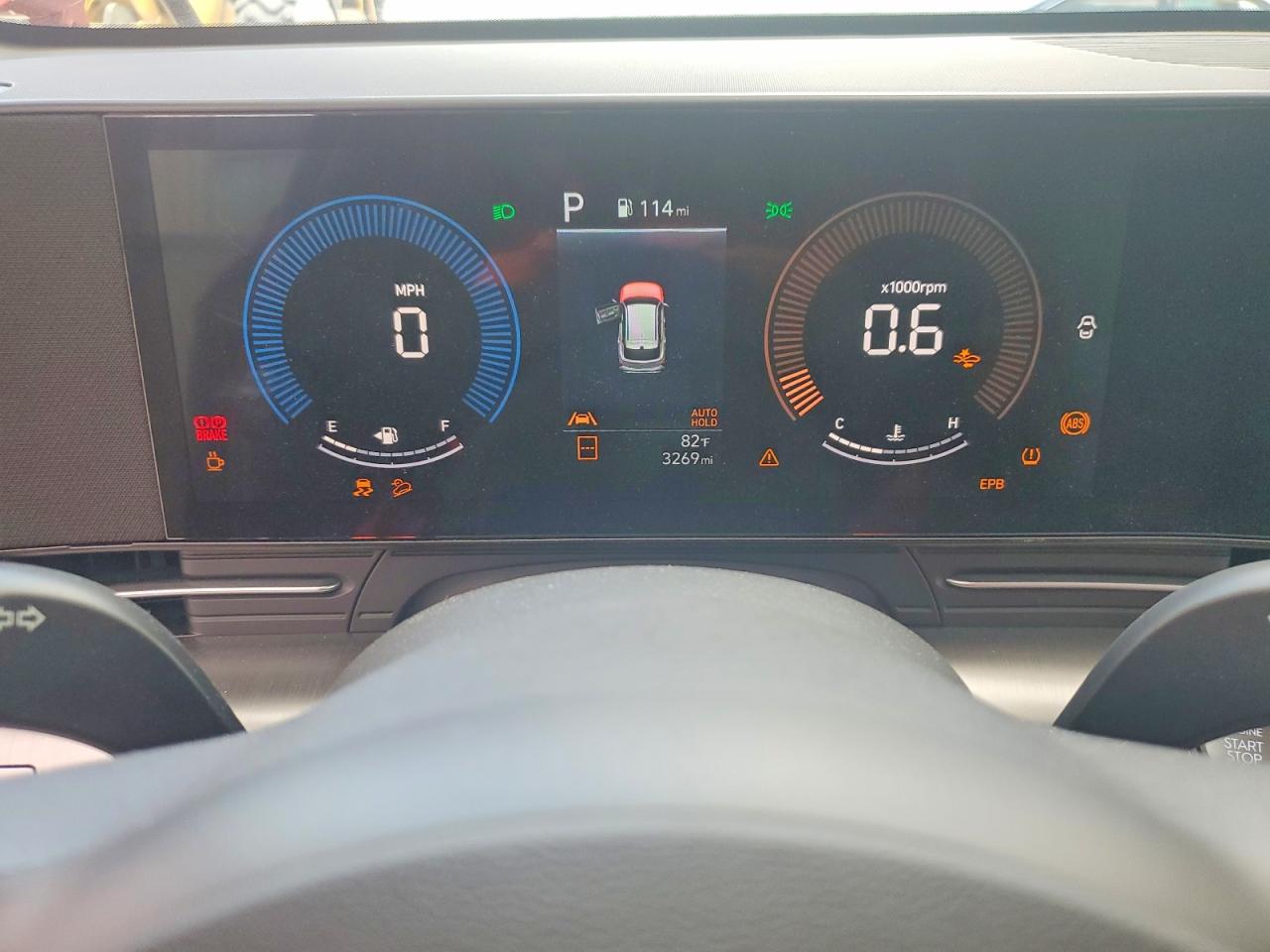 2025 HYUNDAI KONA SEL photo 9