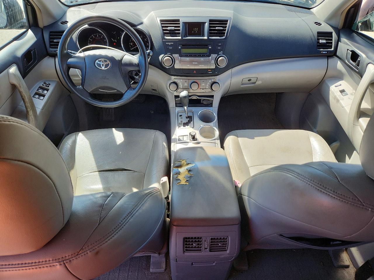 2008 TOYOTA HIGHLANDER BASE photo 22