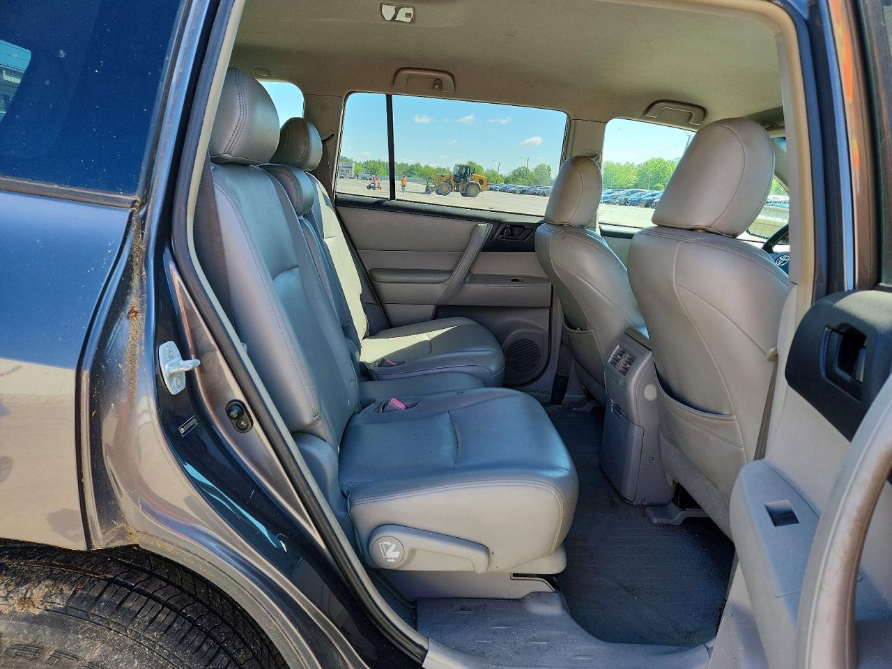 2008 TOYOTA HIGHLANDER BASE photo 31