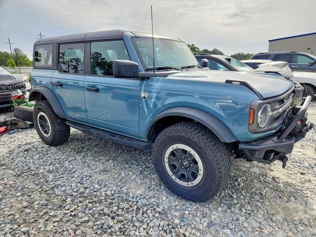 2023 FORD BRONCO photo 10