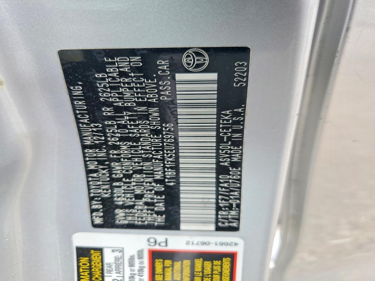 2014 TOYOTA CAMRY L photo 12