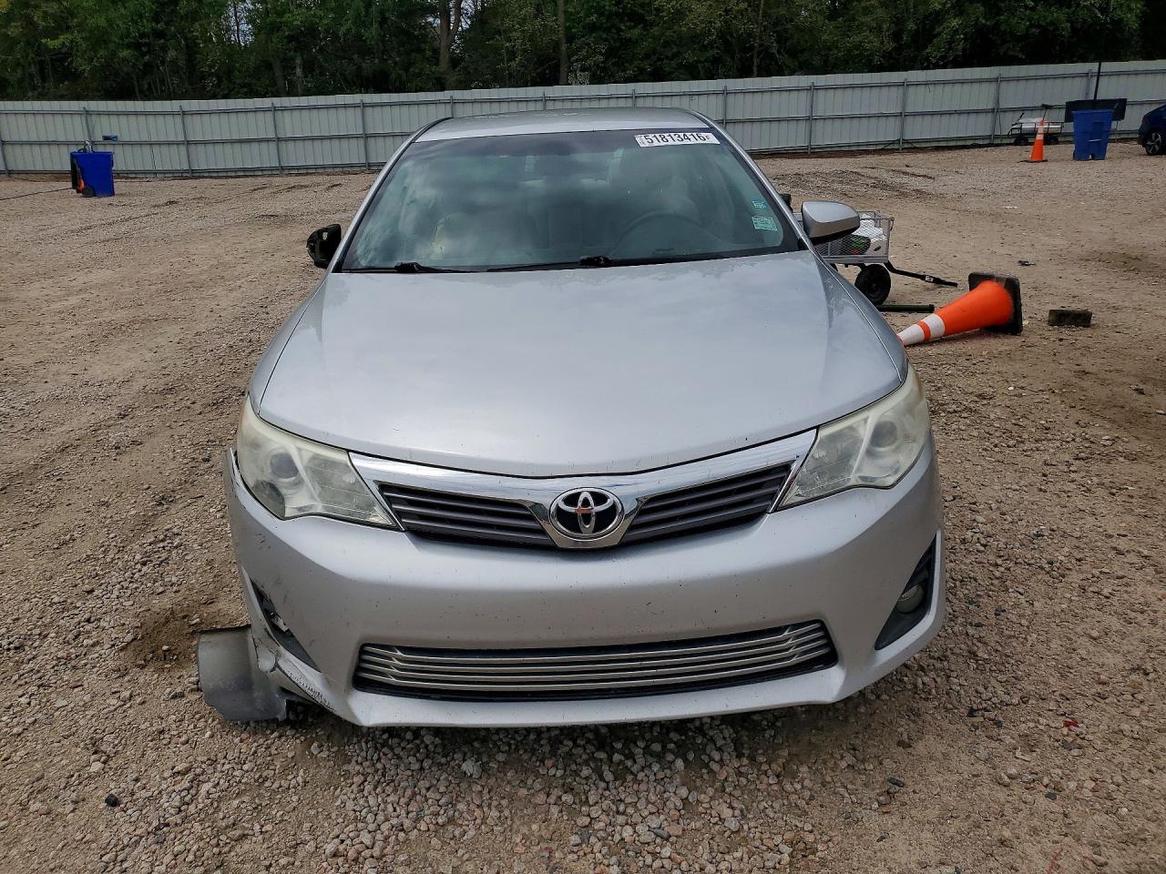 2014 TOYOTA CAMRY L photo 5