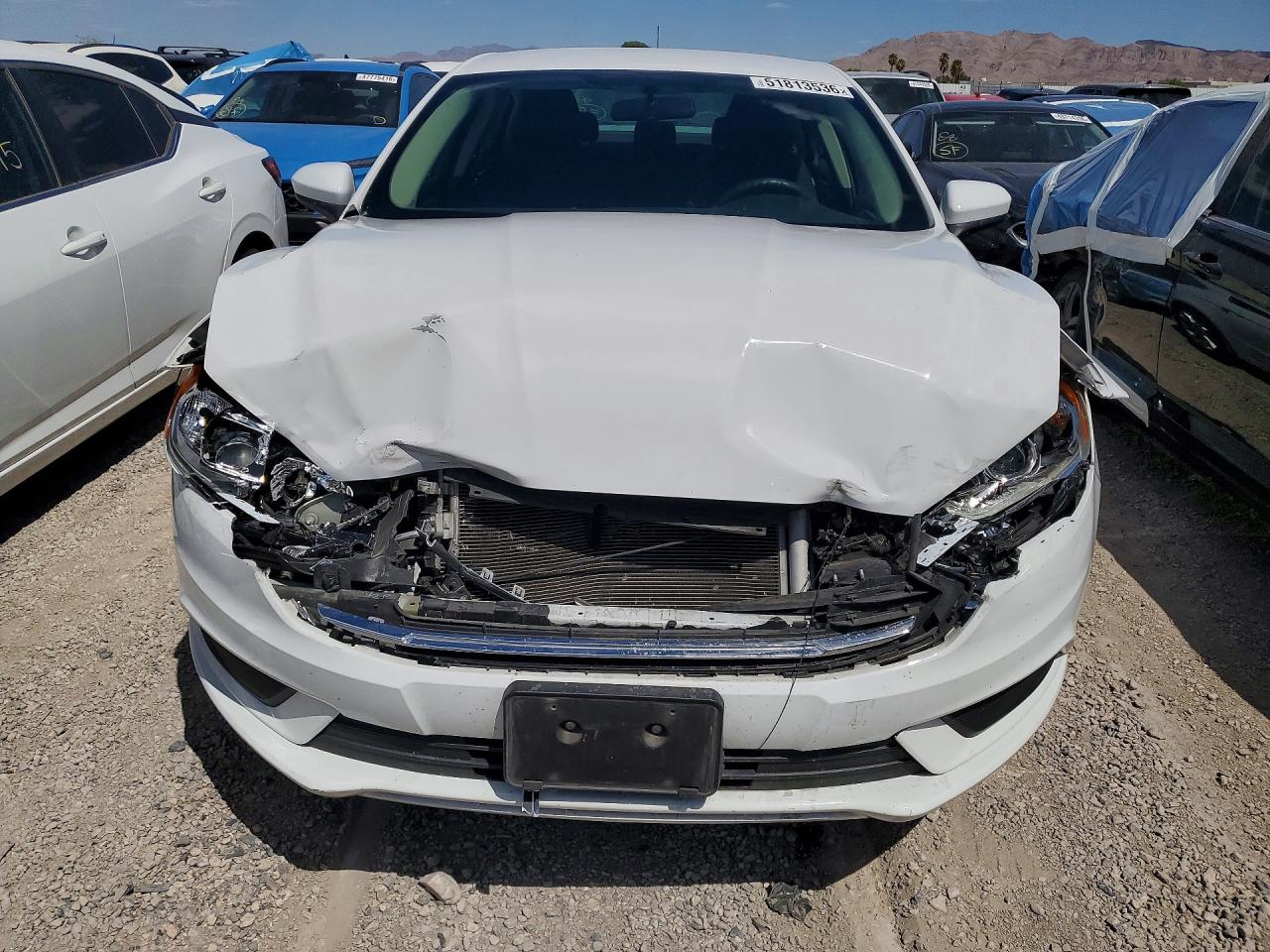 2017 FORD FUSION SE photo 9
