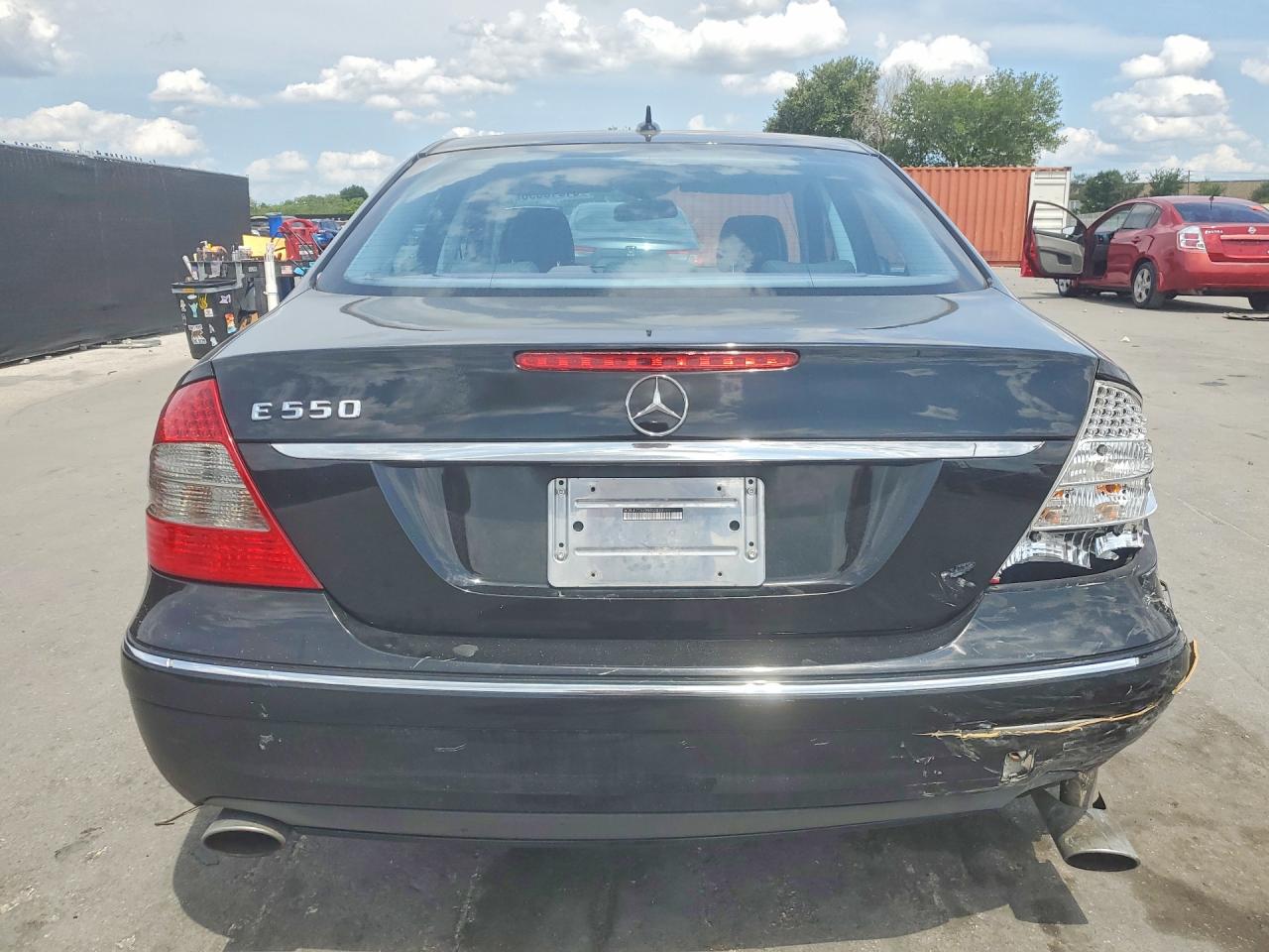 2009 MERCEDES-BENZ E 550 photo 11