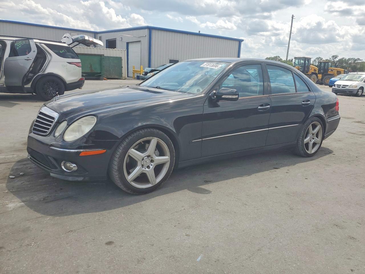 2009 MERCEDES-BENZ E