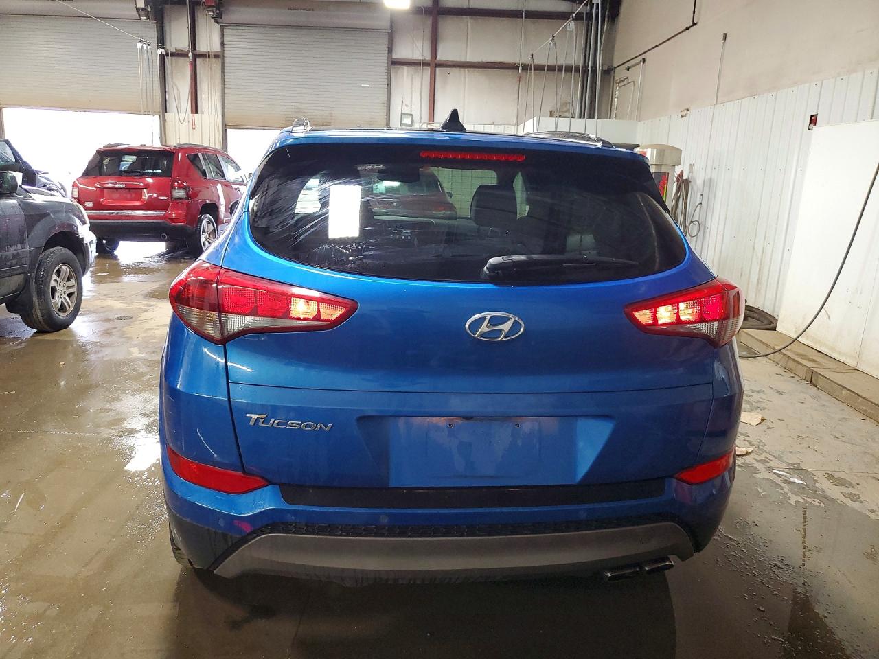 2018 HYUNDAI TUCSON VALUE photo 11