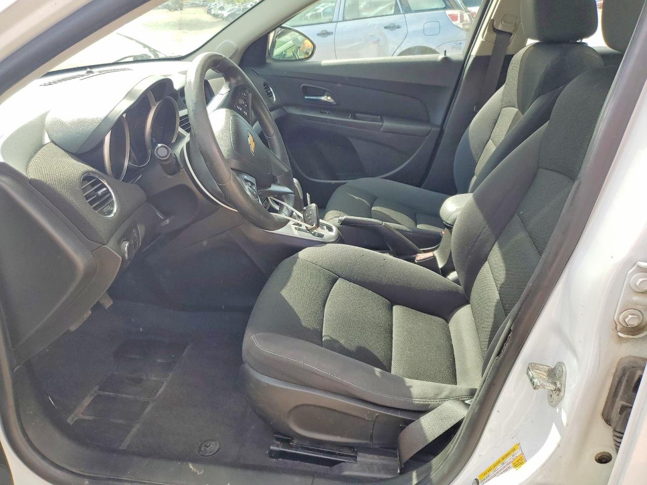2015 CHEVROLET CRUZE LT photo 7