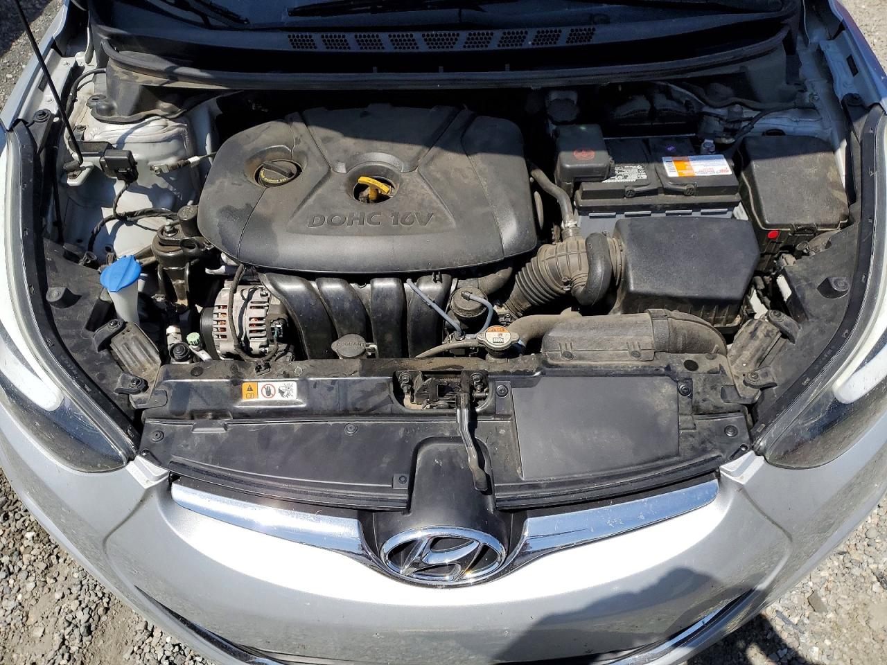 2016 HYUNDAI ELANTRA SE photo 31