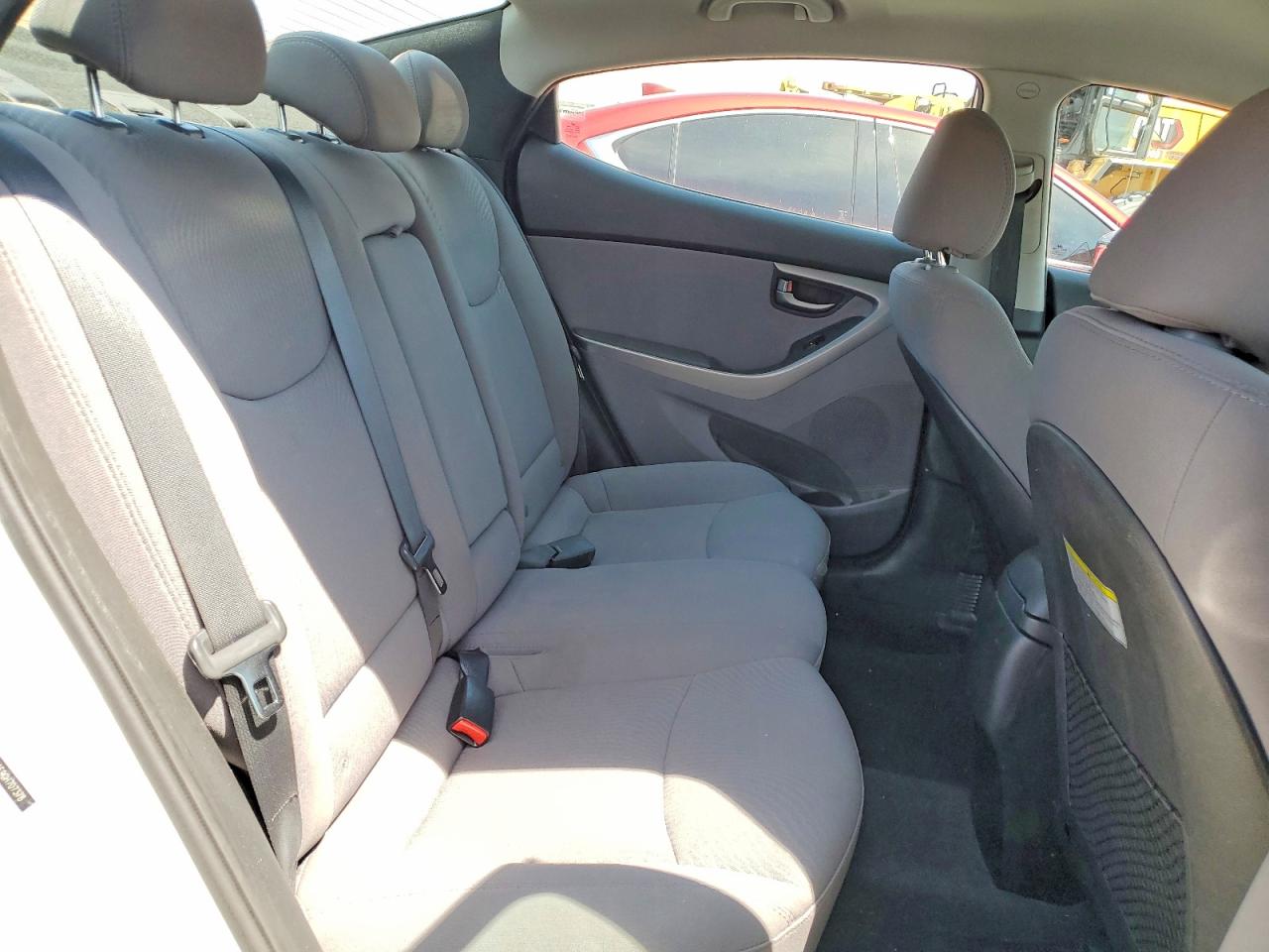 2016 HYUNDAI ELANTRA SE photo 28