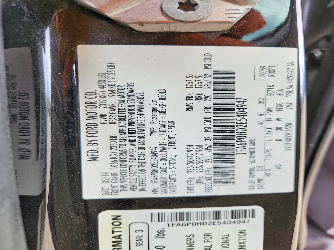 2014 FORD FUSION SE photo 34