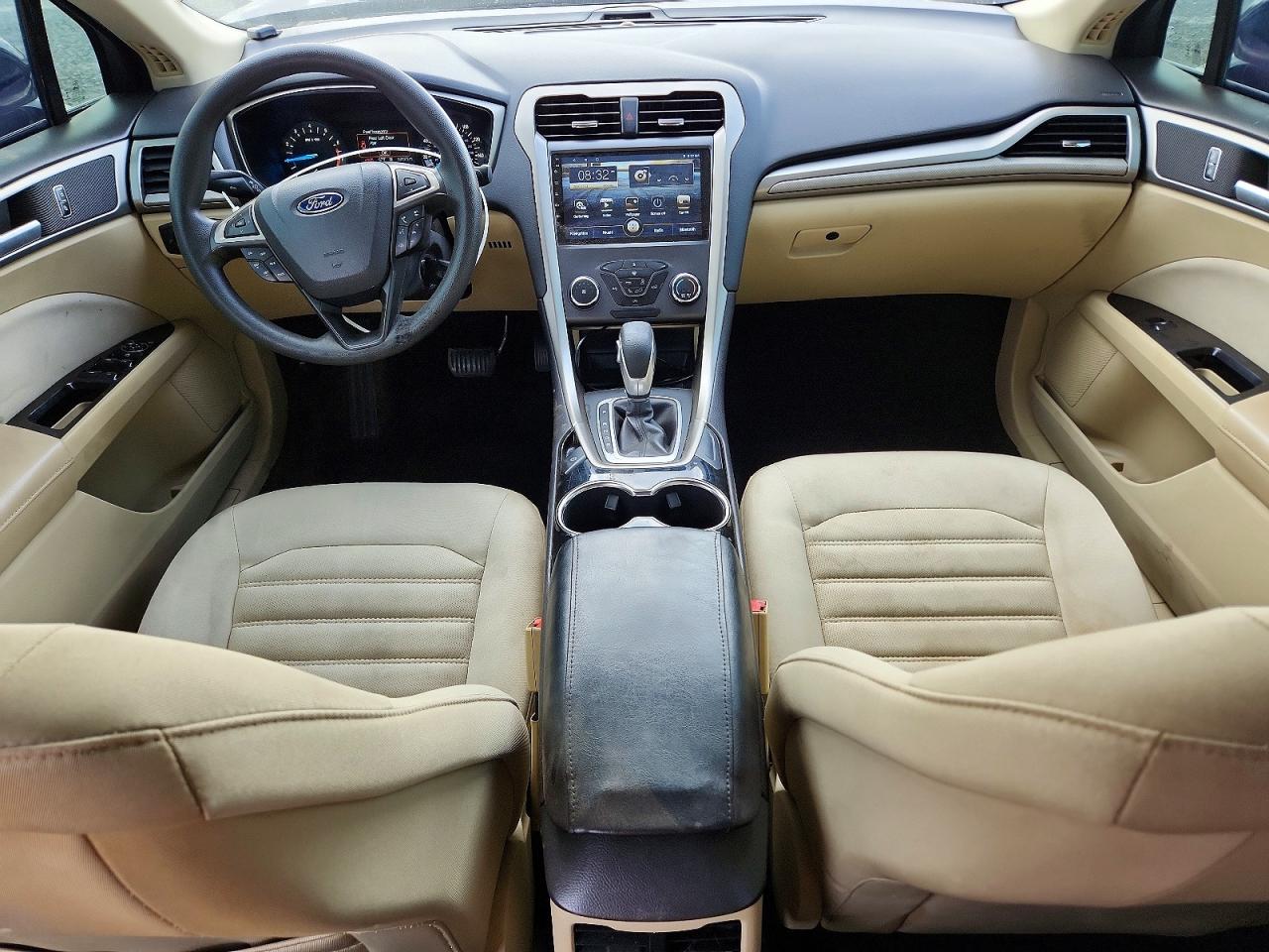 2014 FORD FUSION SE photo 22