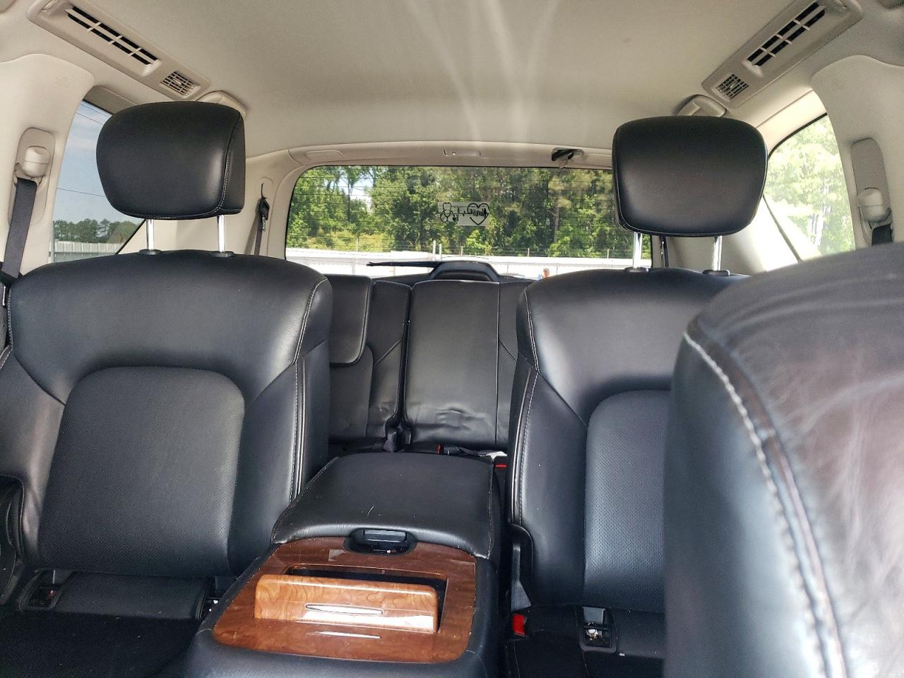 2019 INFINITI QX80 LUXE photo 28