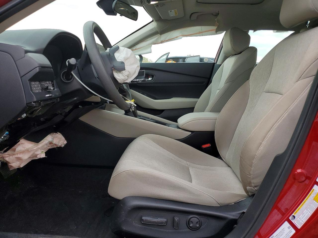 2024 HONDA ACCORD EX photo 13