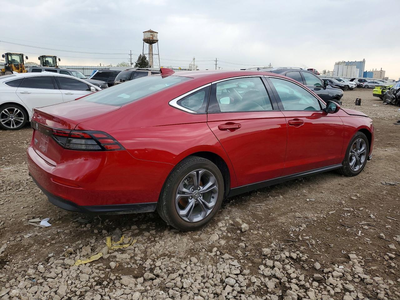 2024 HONDA ACCORD EX photo 5