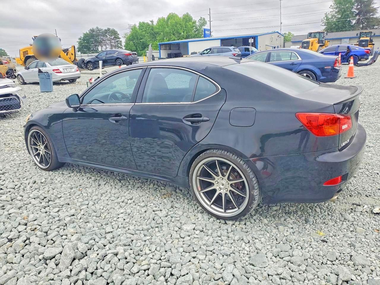 2008 LEXUS IS 250 photo 3