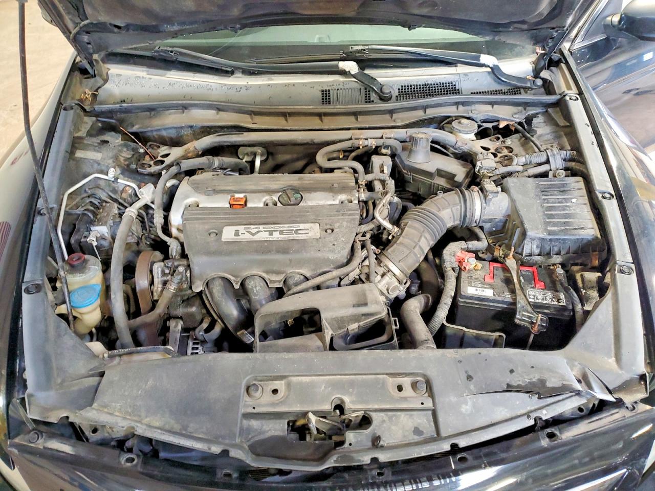 2009 HONDA ACCORD LX photo 31