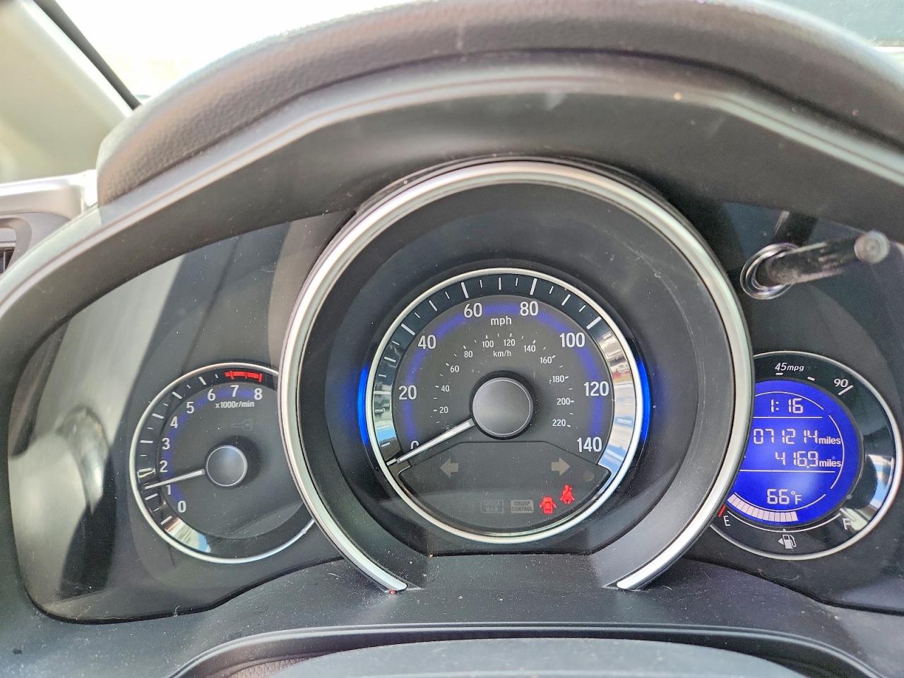 2015 HONDA FIT LX photo 25