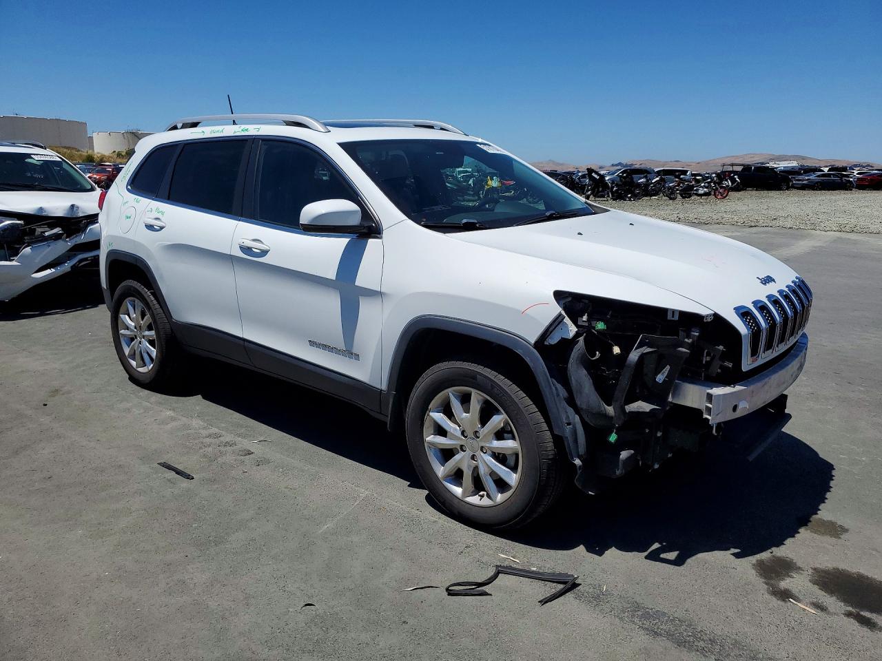 2016 JEEP CHEROKEE LIMITED photo 4