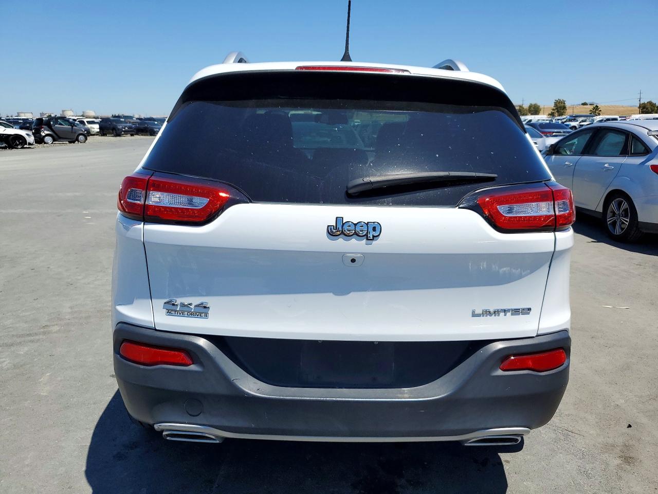 2016 JEEP CHEROKEE LIMITED photo 6