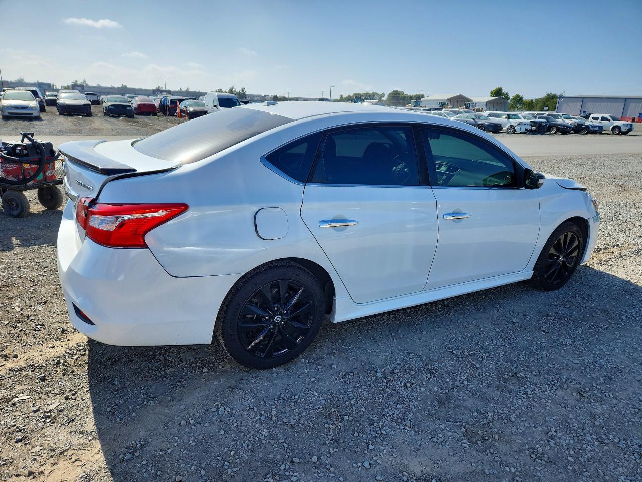 2017 NISSAN SENTRA SR TURBO photo 3