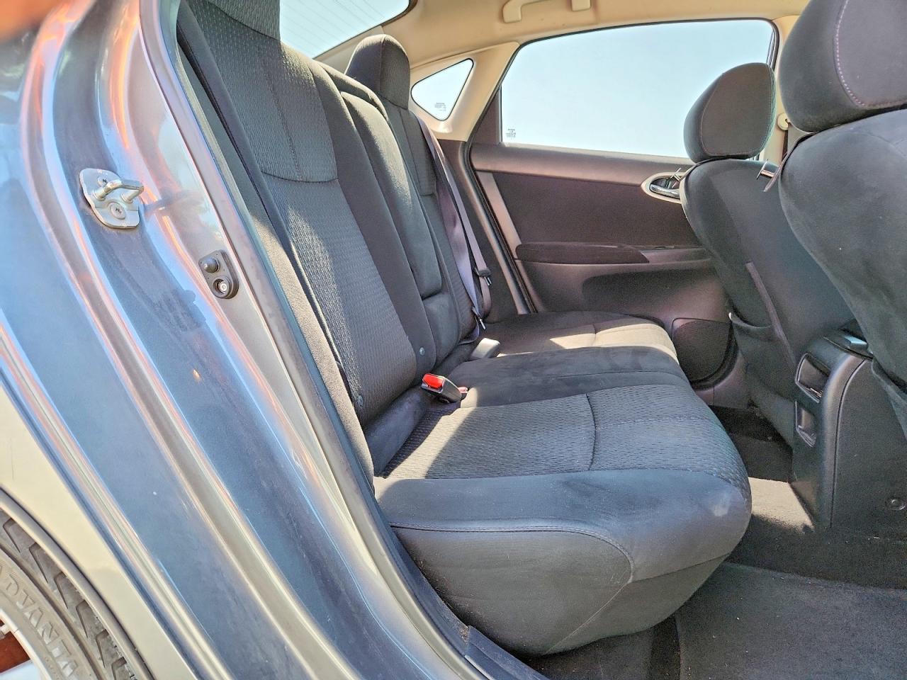 2015 NISSAN SENTRA SR photo 19
