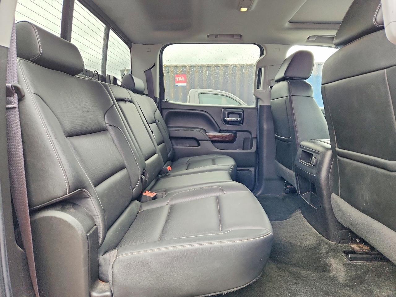 2017 GMC SIERRA K1500 SLT photo 28