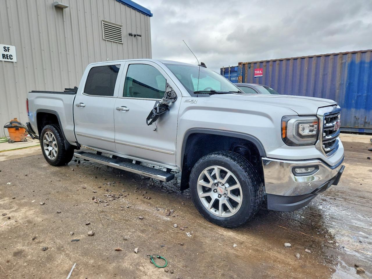 2017 GMC SIERRA K1500 SLT photo 10
