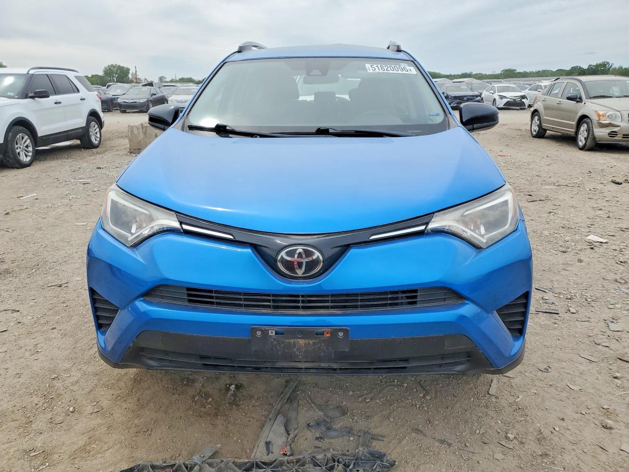 2017 TOYOTA RAV4 LE photo 13