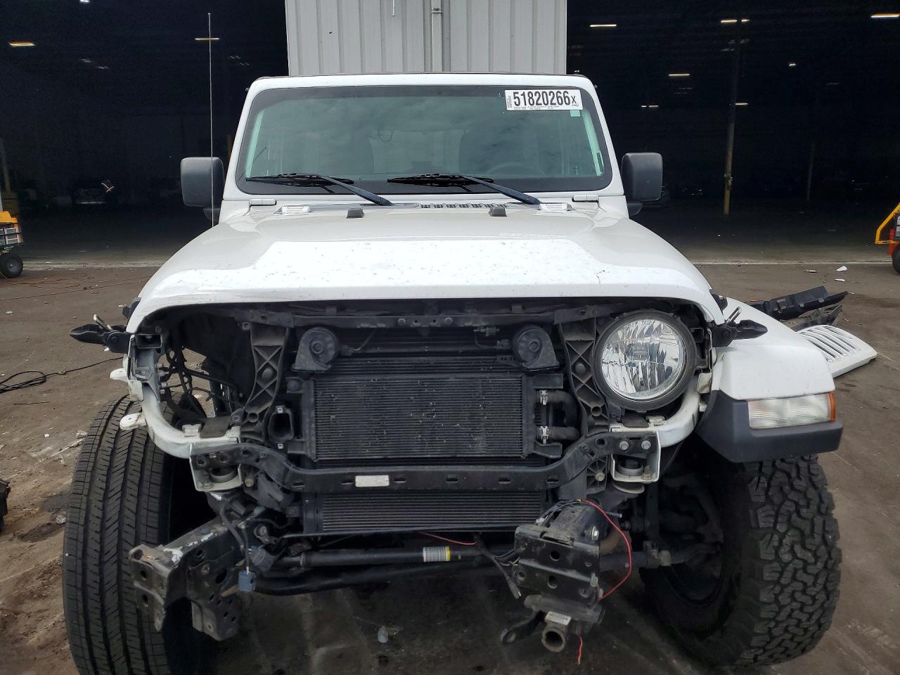 2019 JEEP WRANGLER UNLIMITED SAHARA photo 9
