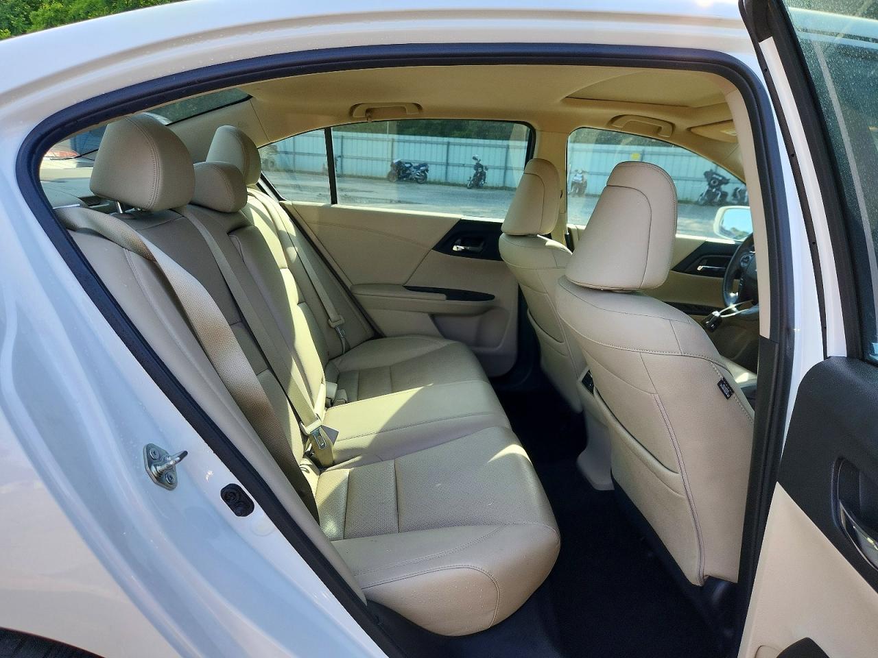 2015 HONDA ACCORD EXL photo 28