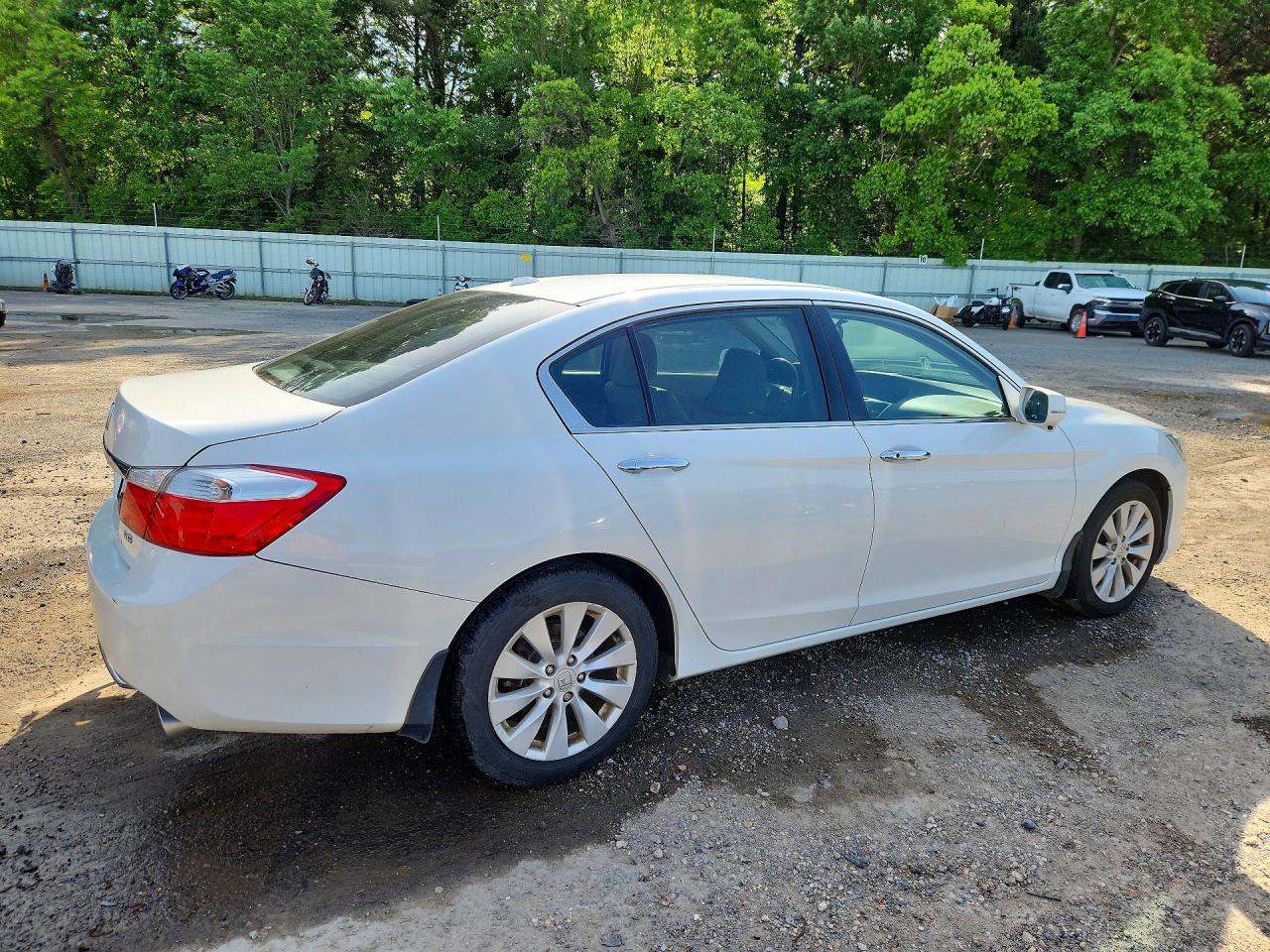 2015 HONDA ACCORD EXL photo 7