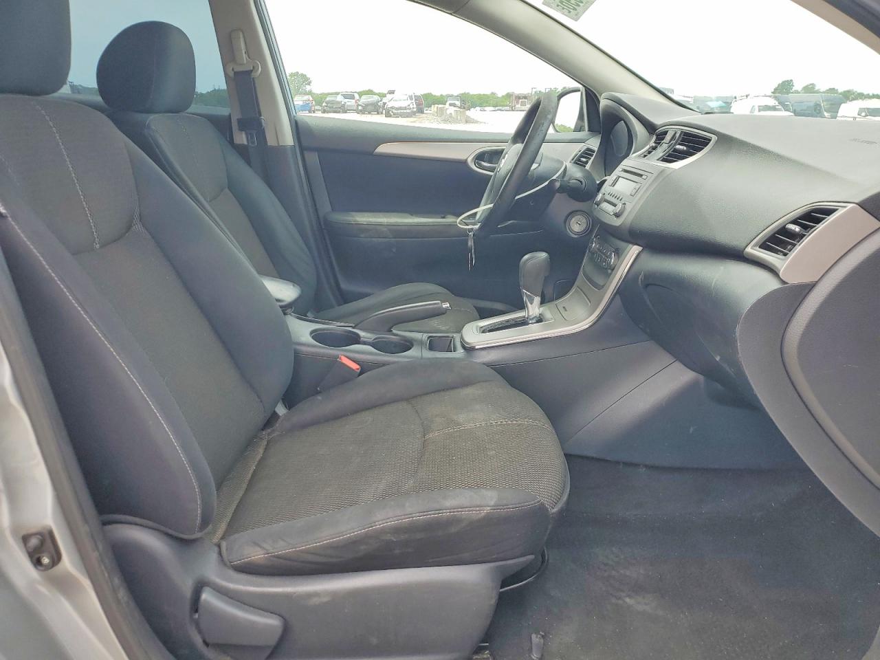 2014 NISSAN SENTRA S photo 7