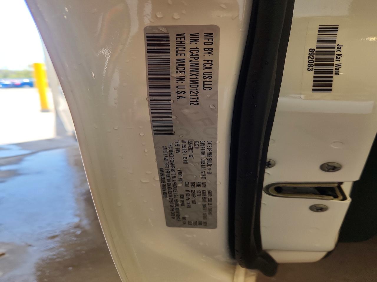 2021 JEEP CHEROKEE LATITUDE LUX photo 12
