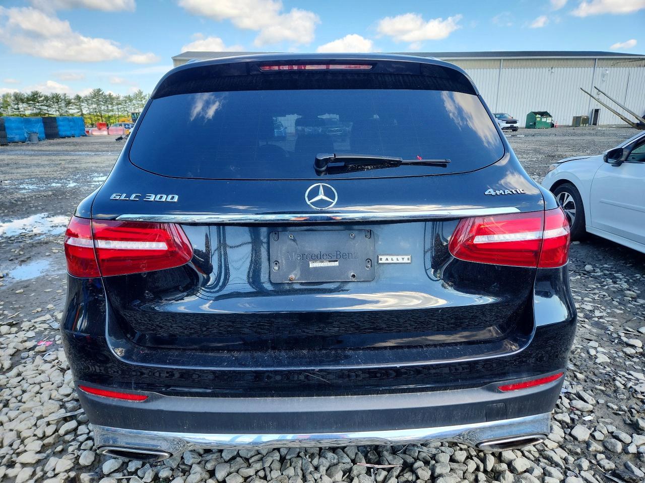 2018 MERCEDES-BENZ GLC 300 4MATIC photo 11