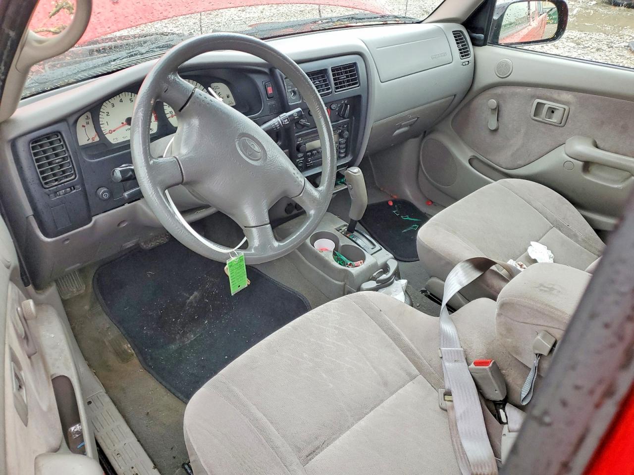 2004 TOYOTA TACOMA XTRACAB photo 22