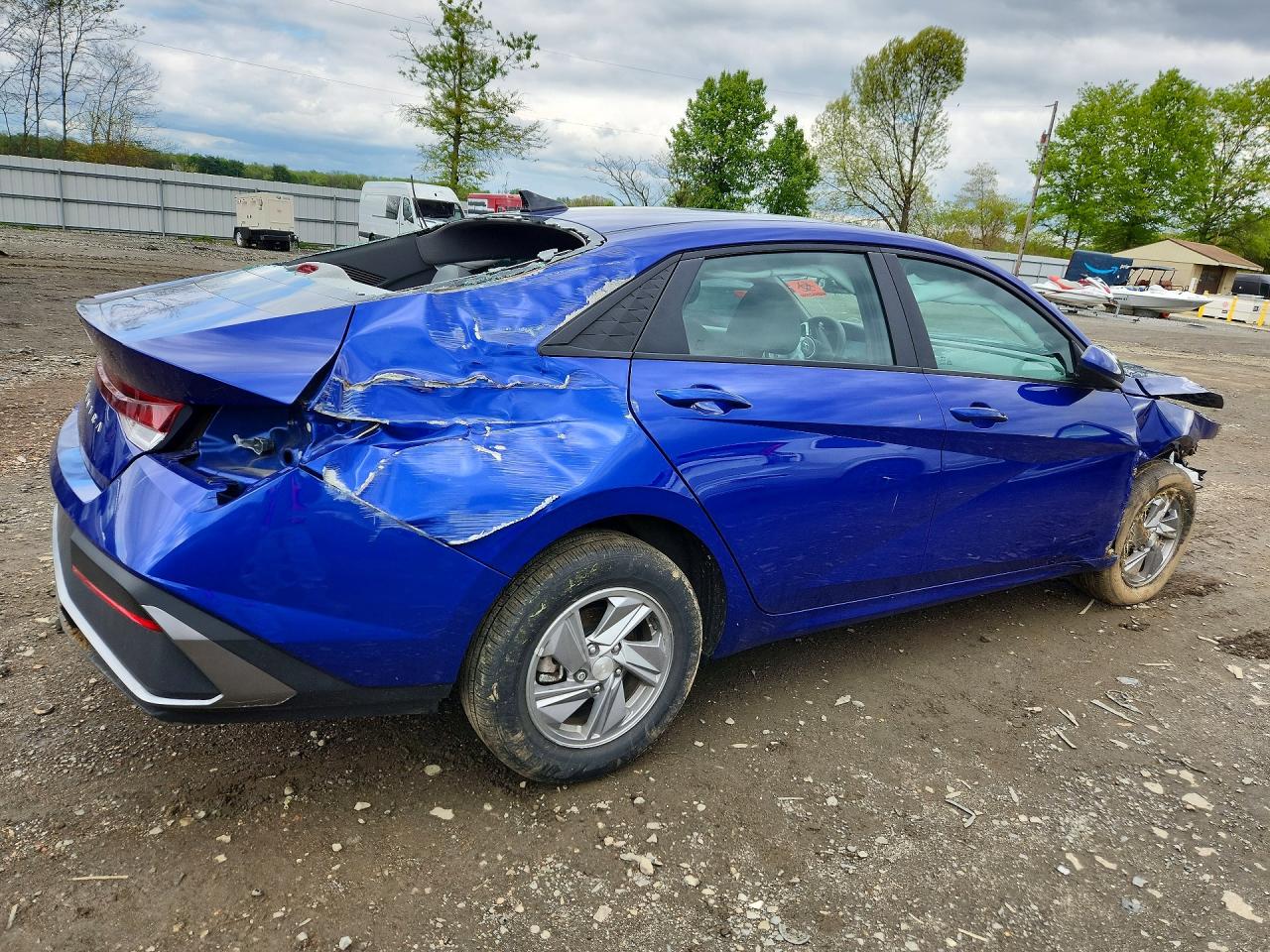 2024 HYUNDAI ELANTRA SE photo 5